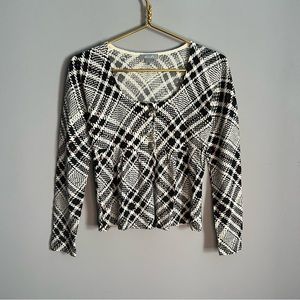 Delia's dELiA*s‎ black and white sweater embellished cool buttons